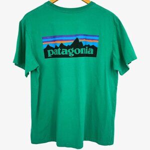 Patagonia P-6 Logo Responsibili-Tee T Shirt Green Logo Regular Fit Size Medium
